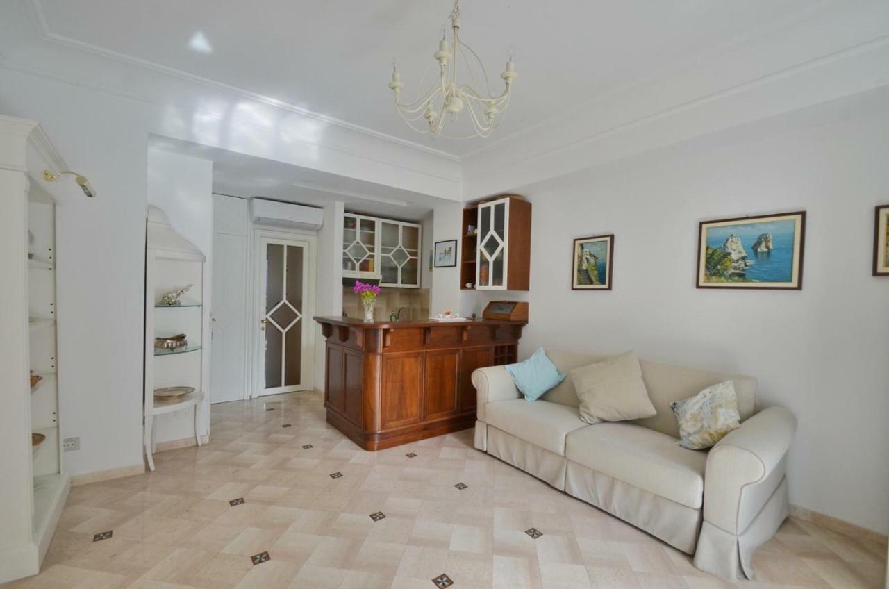 דירות קאפרי Casa Gadeamus Via Le Botteghe 12 מראה חיצוני תמונה